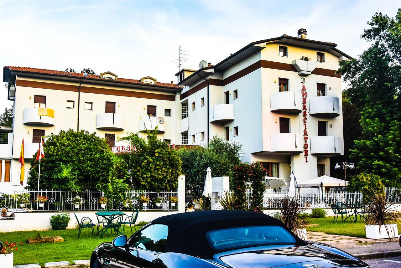 Hotel Ambasciatori Castrocaro Terme Εξωτερικό φωτογραφία